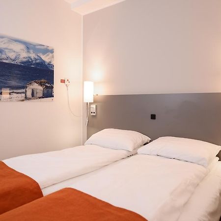 Pingvinhotellet Unn Tromsø Zewnętrze zdjęcie